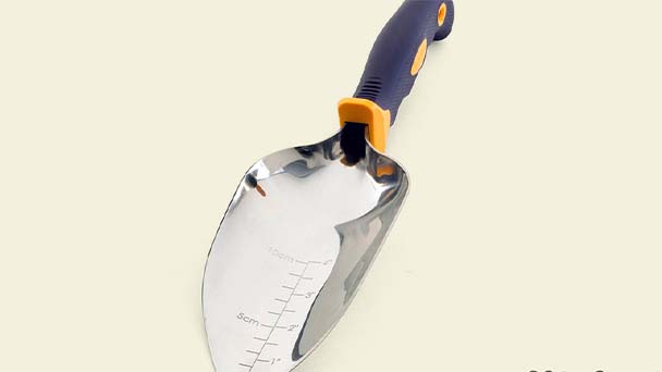 Introduction of trowel