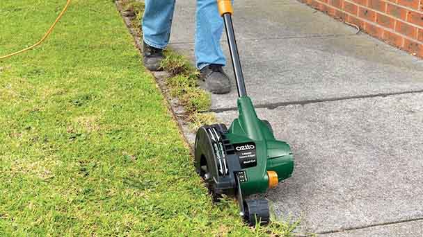 The use and structure of wheel Edger